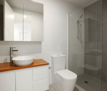 42 Kenswick Street, Point Cook VIC, Belconnen - Photo 3