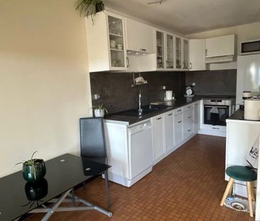 Location Appartement 3 pièces 72 m2 à Chartres - Photo 2