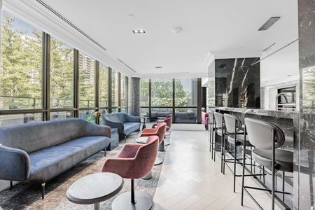 For Lease - 6 Jackes Avenue Unit# 402, Toronto, Ontario - Photo 4