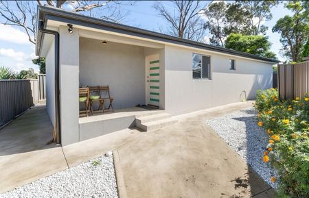 This Granny Flat is sure to impress!!! - Photo 2