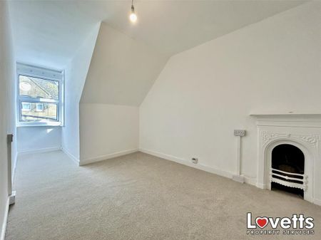 2 bedroom flat to rent - Photo 3