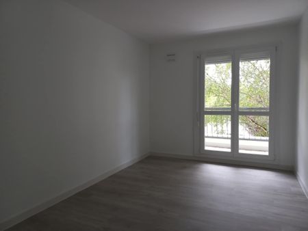 Grand appartement avec balcon - Photo 4