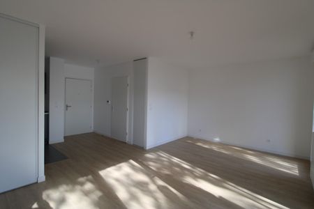 Location Appartement 1 pièce 34m² ST HERBLAIN 44800 - Photo 2