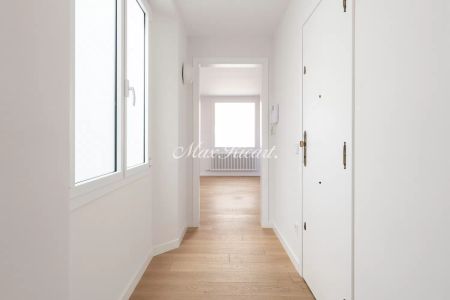 Espectacular Ático con vistas a Turó Park - Photo 2