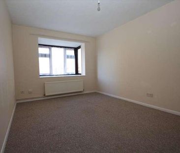 Bellevue Close, Potton, Sandy, SG19 - Photo 3