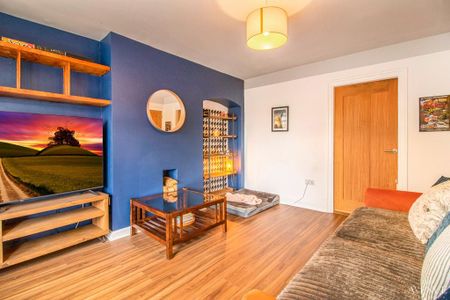 2 bedroom terraced house to rent - Photo 3