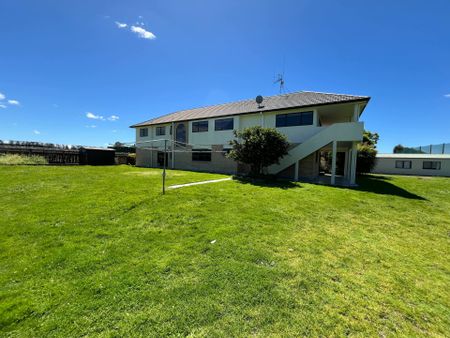 Pick of the Orchard - A Home That's Ripe for the Family! - Photo 5