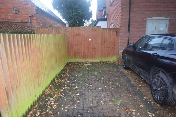 2 bedroom terraced house to rent - Photo 1