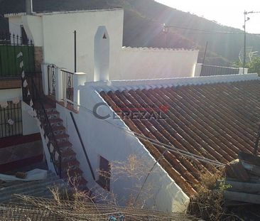 Alquiler de chalet adosado en Sedella - Photo 2