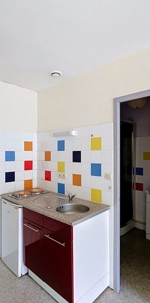 Location Appartement 1 pièce 20m² COUTANCES 50200 - Photo 1