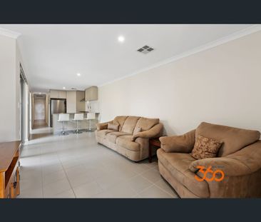 18 Cheriton Ave, Ellenbrook, WA 6069 - Photo 4