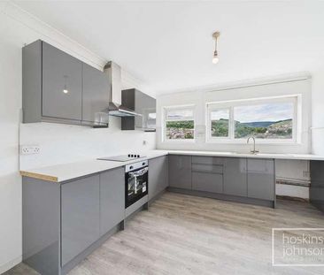 Ynyscynon Road, Tonypandy, CF40 - Photo 3