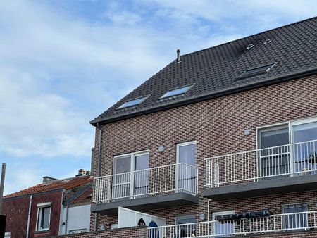 Duplexappartement met 2 slpks, terras en autostaanplaats - Photo 5