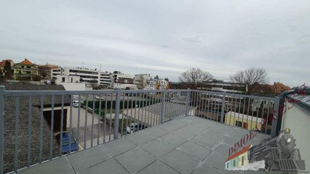 7000 Eisenstadt, 140m² loftähnliche , sonnendurchflutete 4 Zimmer Terrassenwohnung - Photo 3