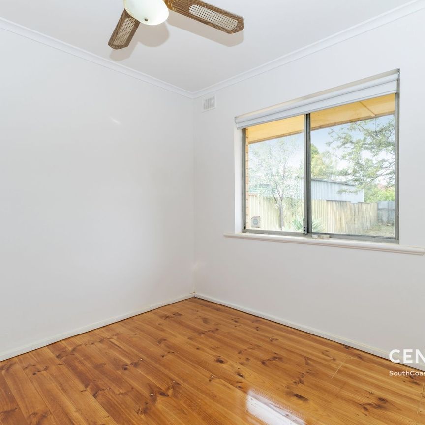 Spacious 3-Bedroom Family Home on Generous 680sqm Block - Photo 1