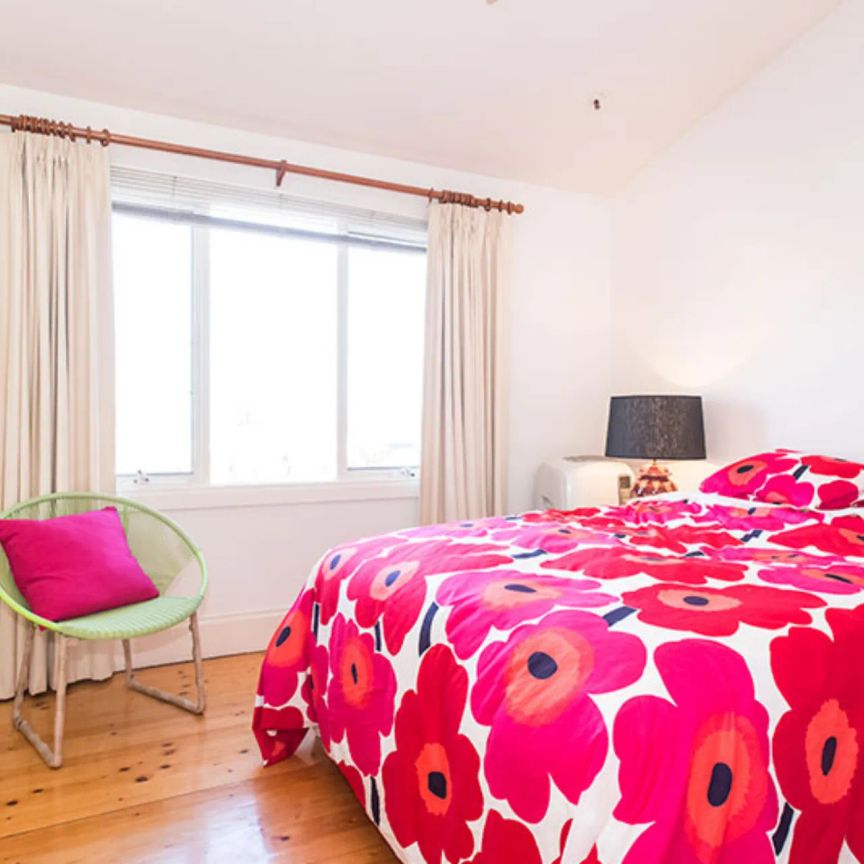 Amazing views over Albert Park - Photo 1