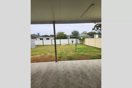 Convenient Location - Photo 4