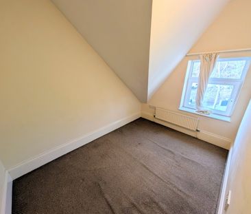A 1 Bedroom Apartment - Photo 4