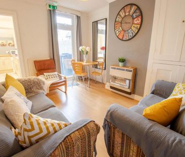 6 bedroom house share to rent - Photo 1