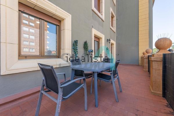 Alquiler de piso en Calle San Roque - Photo 1