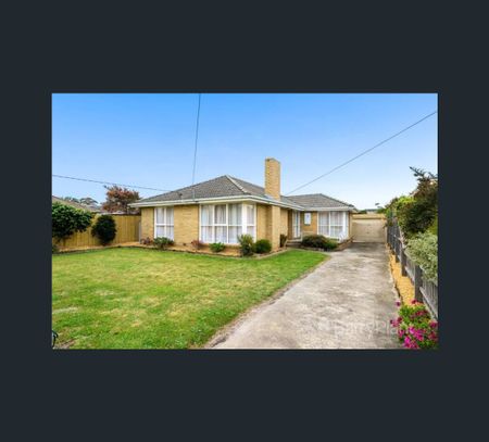 7 Teague Av, Mentone, Vic 3194 - Photo 3