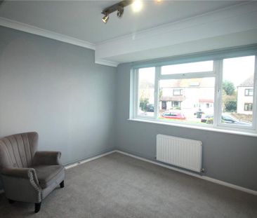 3 bedroom semi-detached house to rent - Photo 4