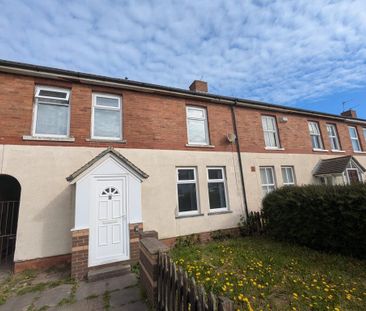 3 bedroom terraced house to rent - Photo 2