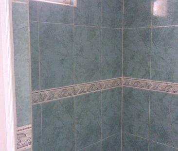 Habitación pequeña amueblada - Photo 5