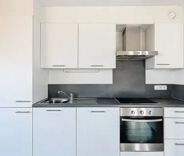 Duplex 2 chambres avec terrasse et parking - Photo 5