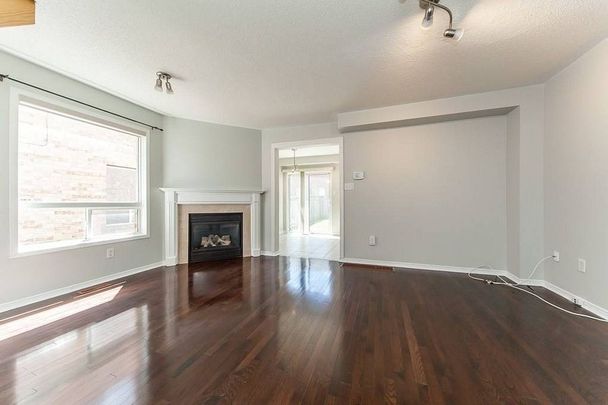 For Lease - 37 Lonestar Crescent, Brampton, Ontario - Photo 1