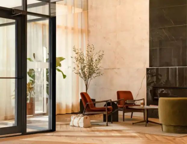 161 LAURIER | 161 Laurier Avenue West, Ottawa - Photo 1