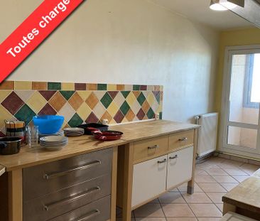 Location Appartement 5 pièces 83m² VALENCE 26000 - Photo 6