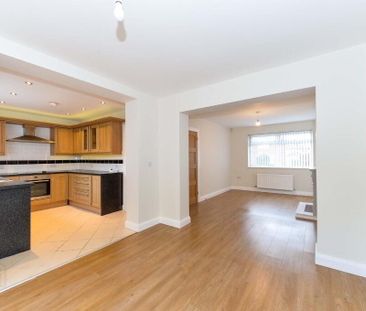 52 Cumberland Park, Dundonald, Belfast, BT16 2AZ - Photo 2