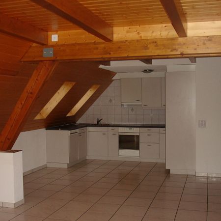 Charming 4.5-room penthouse apartment with cellar room, Kerzers - Foto 3