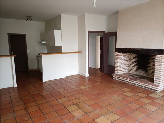 Location Appartement 3 pièces 75m² CAHORS 46000 - Photo 1