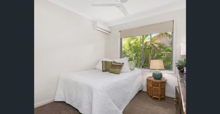 Spacious 4-Bedroom Family Home in Sought-After Sippy Downs - Photo 3