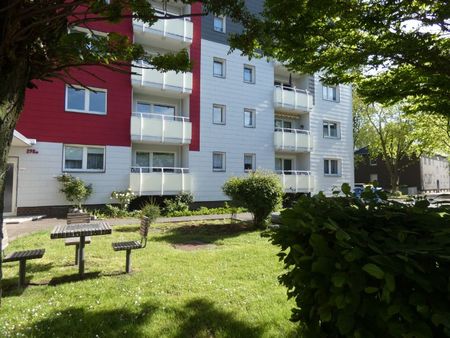 Altersgerechtes Wohnen mit Aufzug und toller Aussicht! - Photo 4