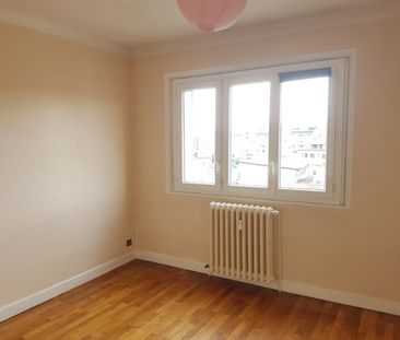 Location Appartement 3 pièces 81m² ANNECY 74000 - Photo 2