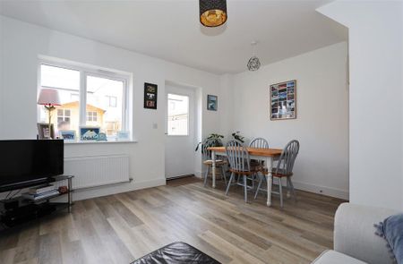 2 bedroom house to rent - Photo 2