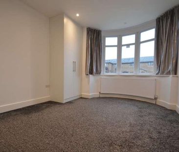 Stanwell New Road, Staines-upon-thames, TW18 - Photo 2