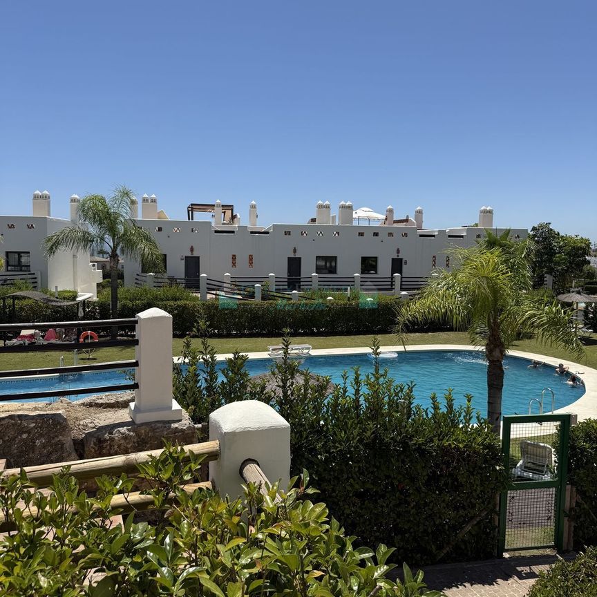 Ground Floor Apartment for rent in Selwo, Estepona - Photo 1