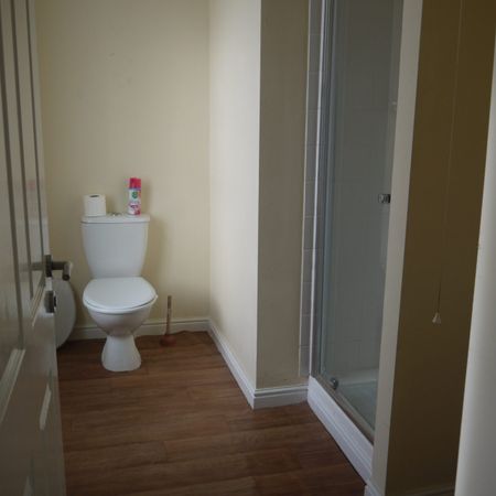 9 West Park Terrace, Scarborough Flat 10 - Photo 4