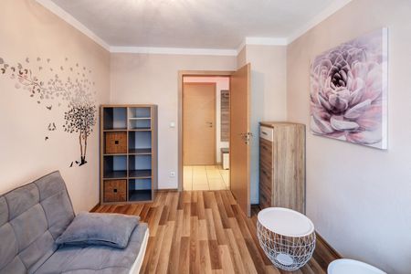 Spacious 3-room apartment in Milbertshofen - Photo 2