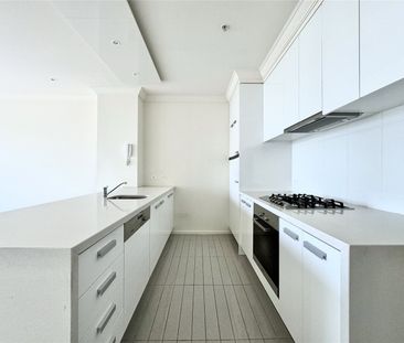 3103/63 Whiteman Street - Photo 6