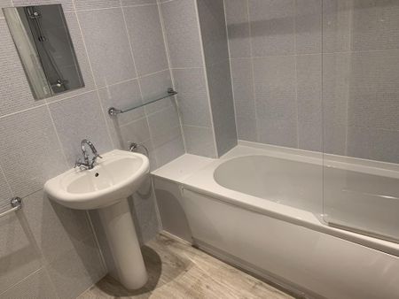 5 bedroom maisonette to rent - Photo 4