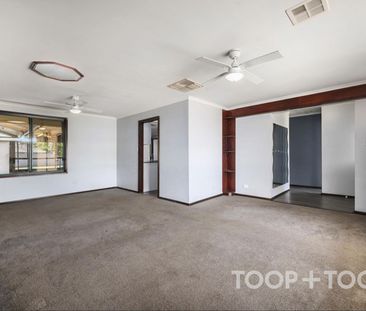 Modern Family Oasis - Photo 3