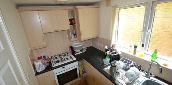 2 bed flat to rent in The Fairways, Golden Mile View, NP20 - Photo 2