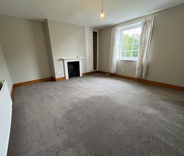 2 bedroom property with land to rent - Photo 4