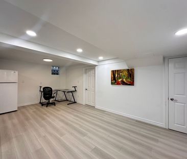 For Lease - 51 Farmstead Road, Richmond Hill, Ontario - Photo 6
