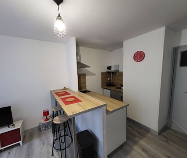 A LOUER STUDIO MEUBLE CENTRE VILLE DE ST QUENTIN 02100. - Photo 6